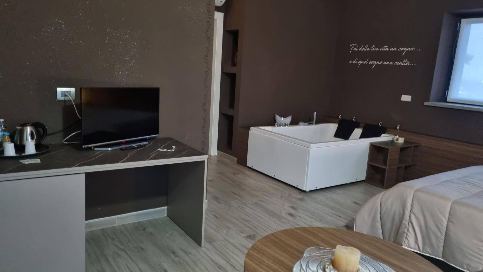 Bed And Breakfast Ma.Gi.A Cuneo Exterior foto